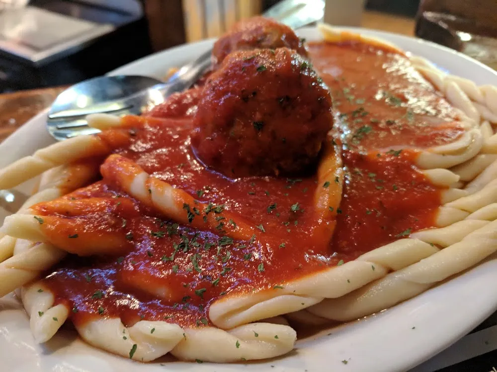 Sausage in Sauce Platter